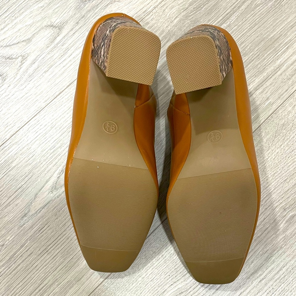 Stunning Women's Paula Mule Heels Cognac - Picture 9 of 11